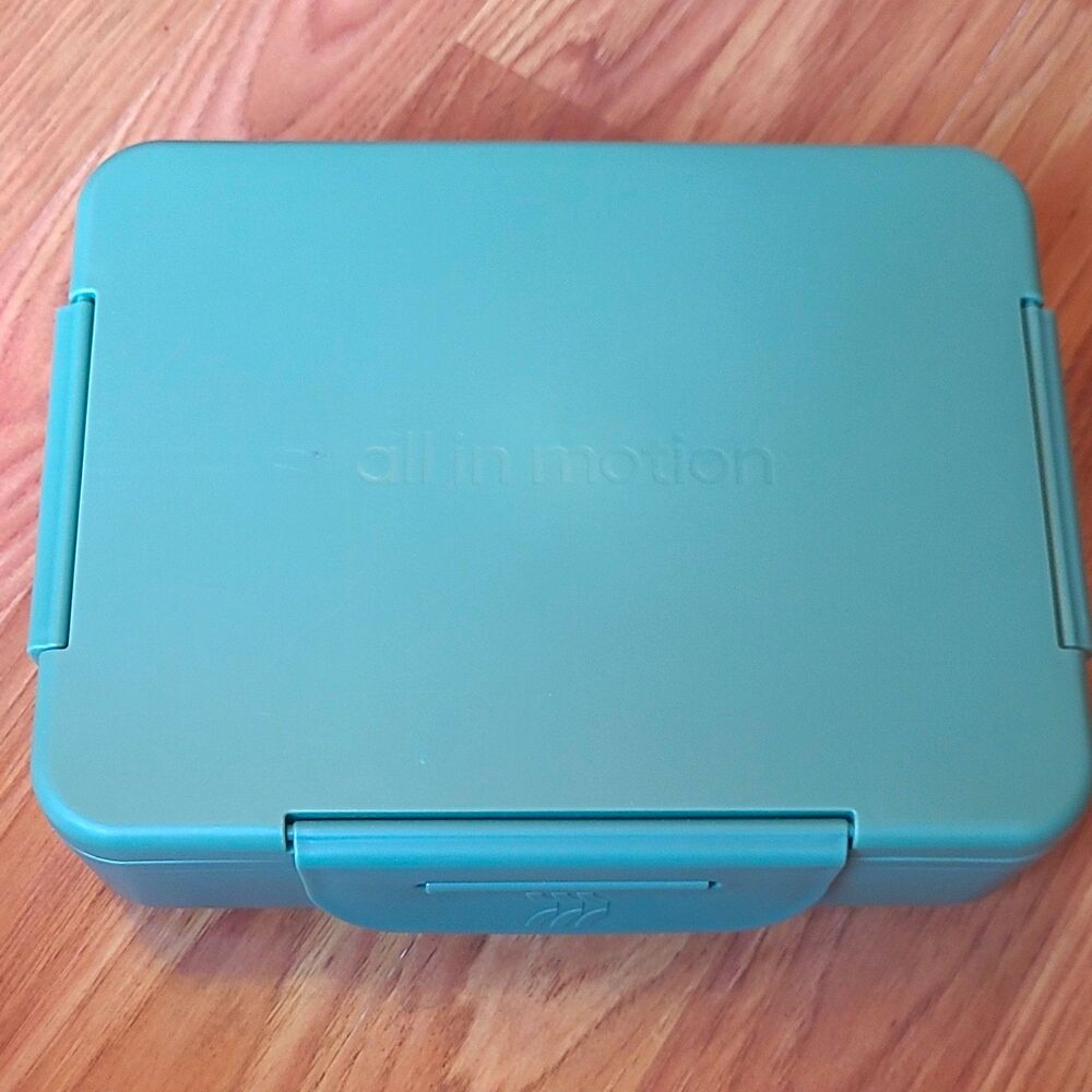All in Motion Adult Bento 24.5oz 3-Compartment Plastic Bento Box Green 2pc
